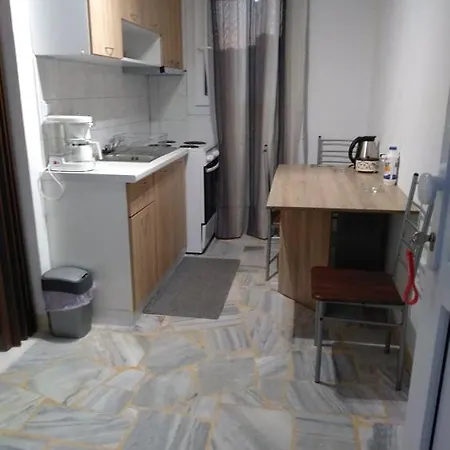 Summer Escape Hébergement de vacances Parasporos