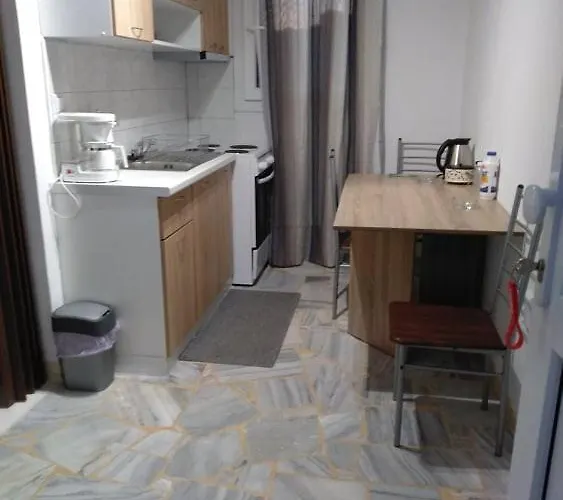 Summer Escape Semesterbostad Parasporos